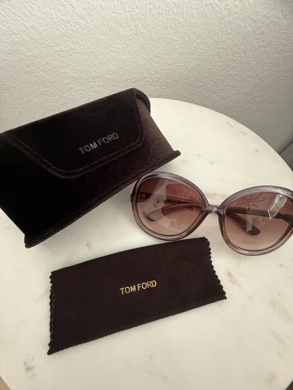 Authentic Tom Ford sunglasses, oversized round frame